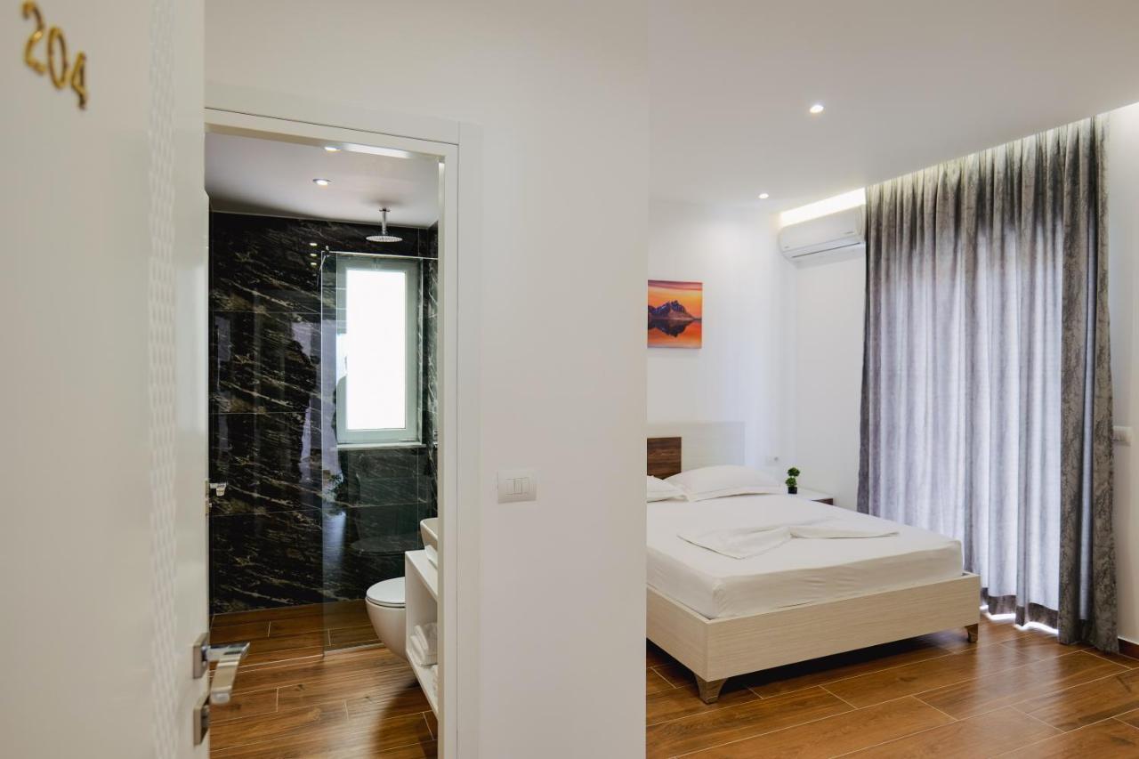 סרנדה Eden Suites & Apartments מראה חיצוני תמונה